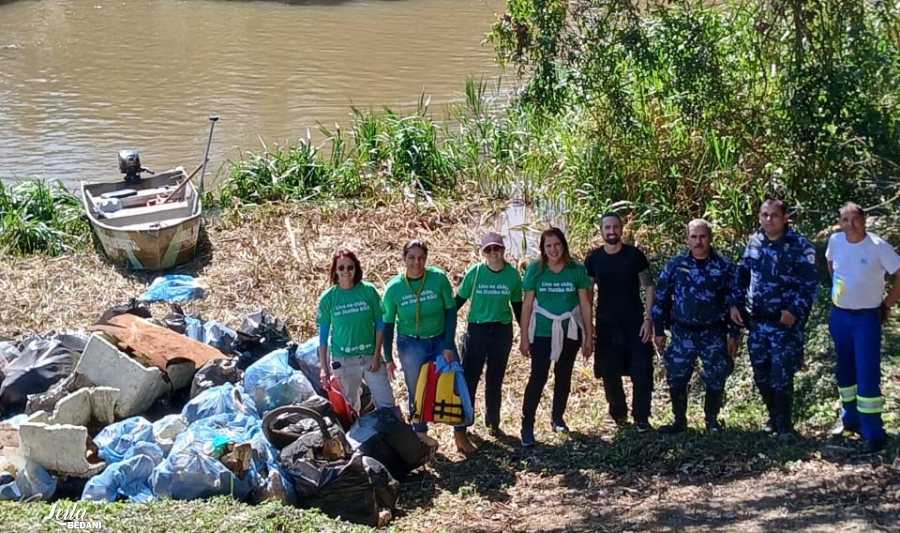 Mutirão limpa margens do Rio Atibaia em Itatiba e reforça campanha “Lixo no Chão, em Itatiba NÃO”